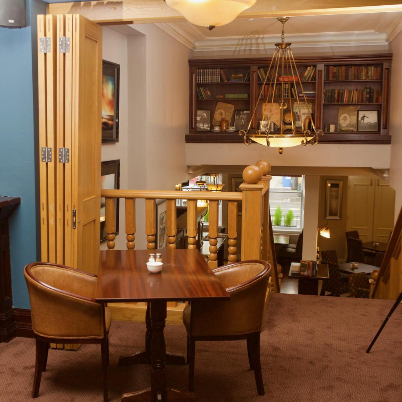 Imperial Hotel Тралий Екстериор снимка